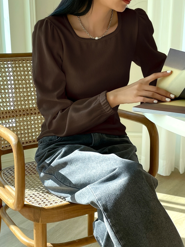 Дамска Т-шърт с дълъг ръкав, квадратно деколте, балонени ръкави — 95%+ полиестер, боядисано на прежда, еднотонна, редовна дължина, есен 2024