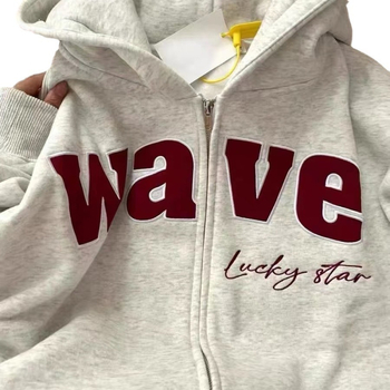 Ženski hoodie s kapuljom od flisa, američki vintage stil, širok oversize kroj, poliester tkanina, tisak slova, srednja duljina