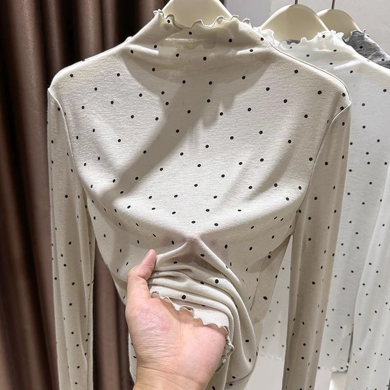 Oversize majica s polu visokim ovratnikom, vezenje, viskoza (Flat Cloth), proljeće 2025