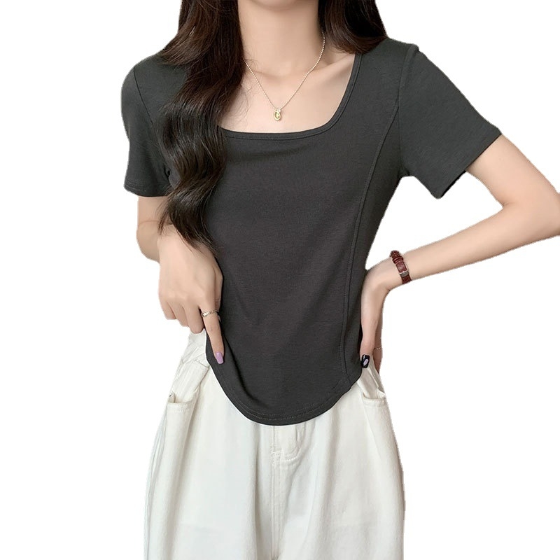 Ženska pamučna majica, slim fit, četvrtasti ovratnik, kratki rukavi; 90–95% pamuk, Spandex <30%, jednobojna