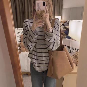Korejskog stila prugasti fleece top s okruglim izrezom, dugi rukavi, poliester