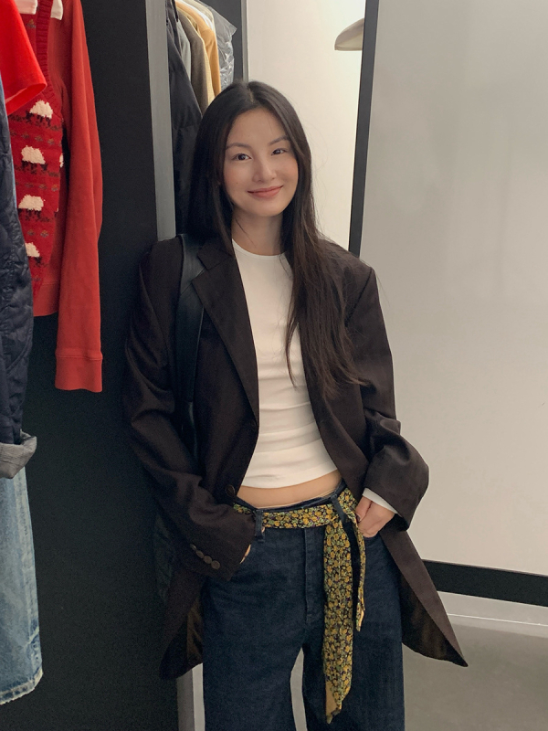 Naiste pikkade varrukatega T-särk ümmarguse kaelusega, puuvillast-elastaanist segu, ühetooniline, 3D lõige