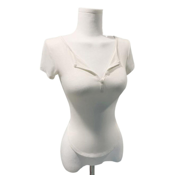 Tricou din bumbac, croială slim, guler semi-deschis, mâneci scurte, 95% bumbac, vară 2024