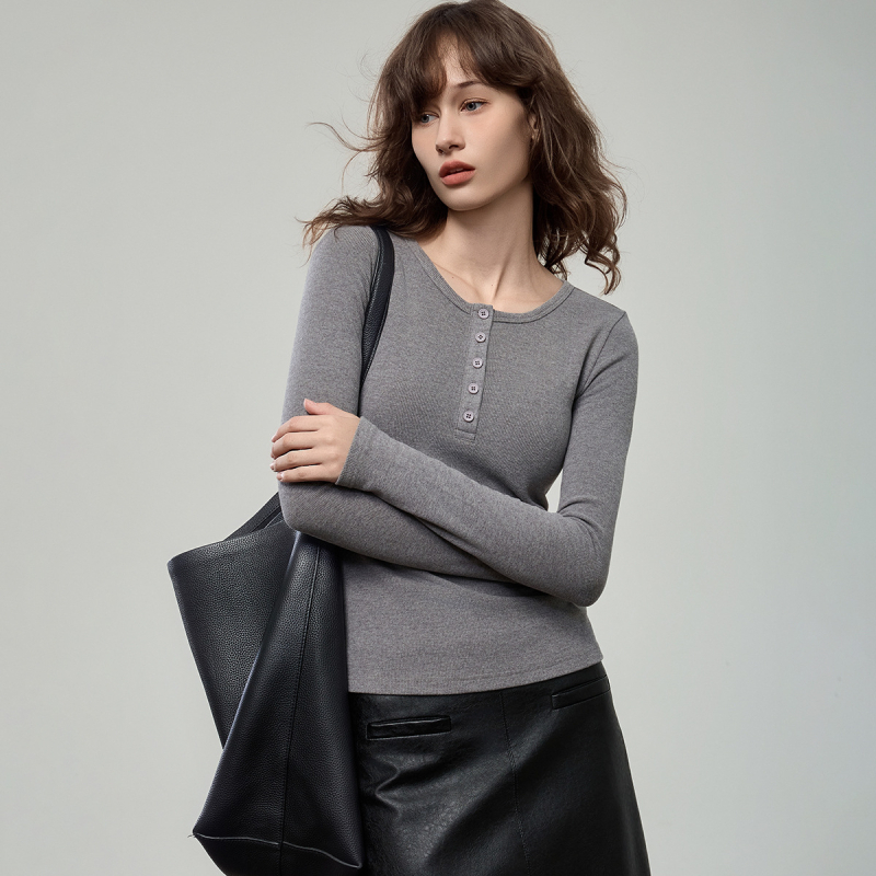 Μπλούζα με μακρύ μανίκι και γιακά Henley (βισκόζη ίνα; μακρύ μανίκι; στενή γραμμή; κανονικό μήκος)