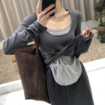 Naistele pikkade varrukatega T-särk vale kaheosaline väljanägemise, igapäevane stiil (Kangas: viskoos; Põhikangas: viskoos; Teine koostis: spandeks; Muster: ühekordne; Stiil: vale kaheosaline komplekt)