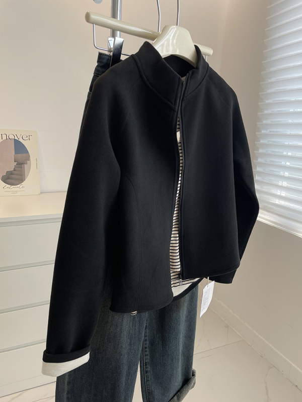 Ženska mikina od poliestera s geometrijskim uzorkom, slim-fit, polo ovratnik i zip