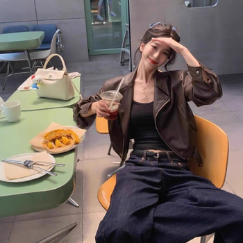 Dámska kožená biker bunda z umelej kože, dlhé rukávy, baseball golier, dlhý strih, bežný strih