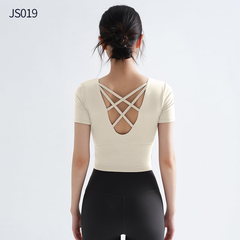 Ženski ljetni sportski T-shirt, tanak, U izrez, kratki rukavi, tijesan kroj, 93,3% poliester / 6,7% elastan, s umetkom za prsa