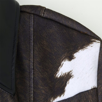 Дамско късо PU кожено яке-бомбър с патчворк в крави принт, лацкан, цип, дълги ръкави