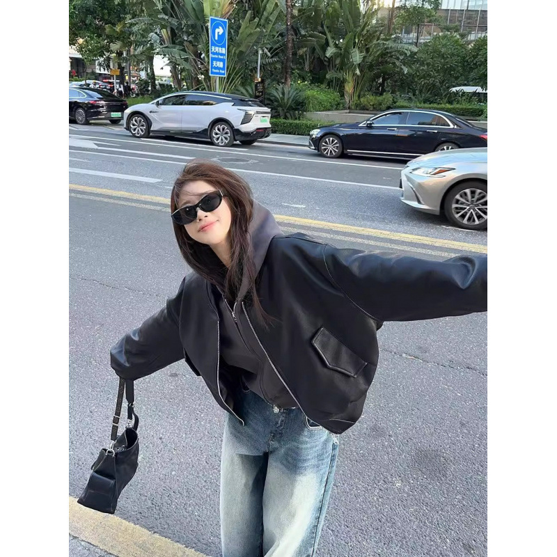 Ženska PU kožna jakna, gradski stil, dugi lepršavi rukavi, ovratnik baseball s zatvaračem, duljina 50–65 cm