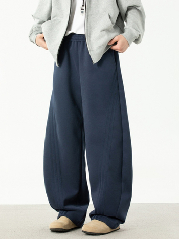 Texturované voľno strihané športové nohavice s bočnými pruhmi, voľné, stredný pás, šnúrkové zapínanie, zmes bavlny a polyesteru