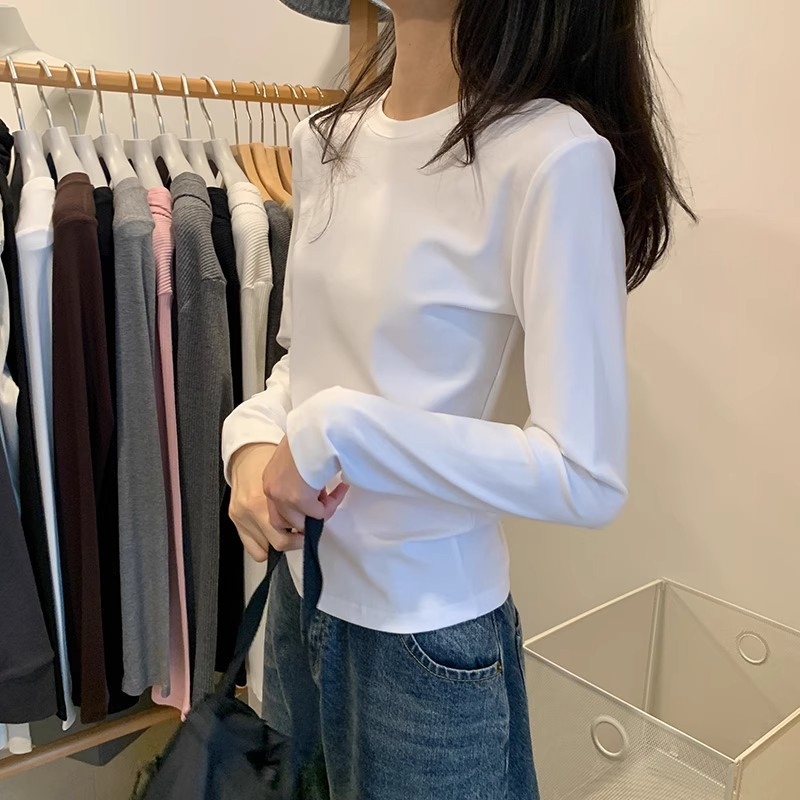 Ženski pamučni T-shirt s dugim rukavima, bez nabora, regular kroj, okrugli izrez, jednobojan, srednja duljina, jesen 2025, japansko-korejski casual stil, američki retro stil