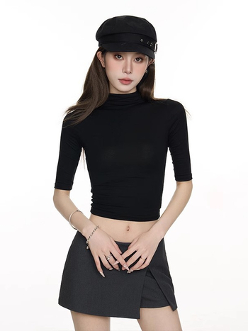 Ženski slim-fit majica s polu-rukavima, mali visoki vrat, kašmir-modal materijal, kratka duljina 40–50 cm