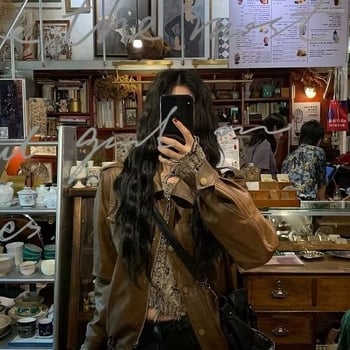 Ženska kožna jakna, retro hongkonški stil, polo ovratnik, umjetna koža, chenille tkanina, princezini rukavi
