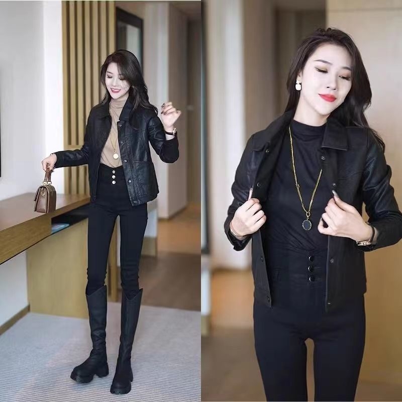 Geacă/blazer din piele artificială cu elastan, lungime ultra- scurtă ≤40 cm, guler pătrat, fără mâneci, închidere cu două nasturi