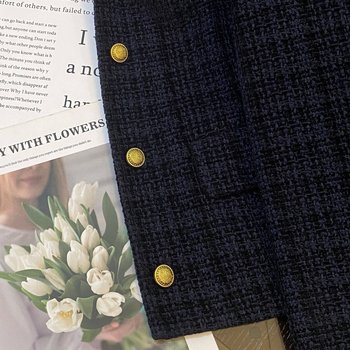 Dámske sako k kostýmu - rovný strih, jednofarebný stredne dlhý, polyesterová tkanina, okrúhly výstrih, dlhé rukávy, zapínanie na gombíky