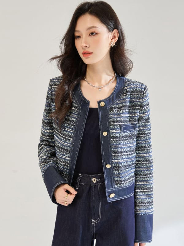 Outdoor kabát z tweedovej tkaniny s textúrou priadze | zmes polyester-vlna | blokový vzor | krátky strih | zapínanie na jednu radu gombov