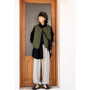 Ženska vesta – Elegantan stil, Polo ovratnik, Regularna duljina (Materijal: Chenille; Sadržaj Spandexa: 50–70%; Sezona: proljeće 2025)