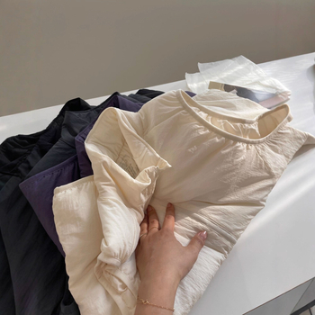 Γιλέκο από μαλλί αρνιού με ψηλή κολάρα και φερμουάρ για γυναίκες, χειμώνας 2025