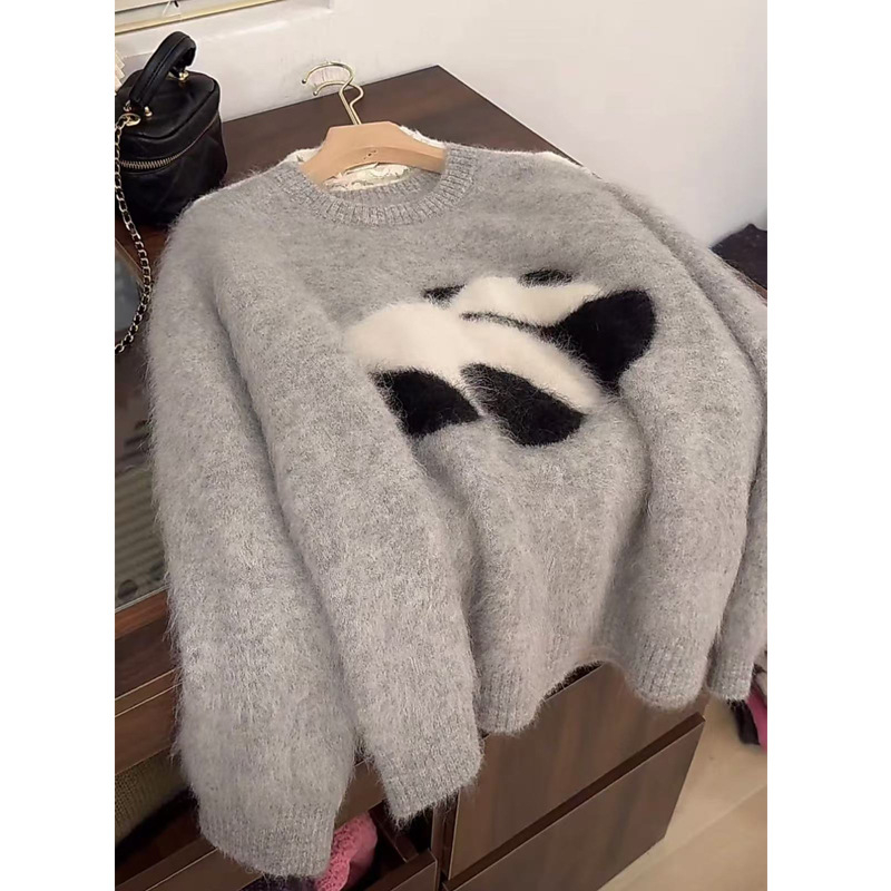 Naiste mohairist kudumipluus panda tikandiga karikatüriga, vaba lõige, ultra-lühike pikkus ≤40 cm, ümmarguse kaelusega (crewneck), pikkade varrukatega