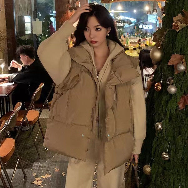 Vesta de chenille pentru femei, cu guler polo, primăvara 2025, conținutul principal de țesătură <30%