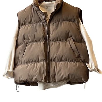 Vestă femei cu decolteu în V, stil coreean, țesătură poliester 90–95%, croială regulată, lansare primăvara 2025.