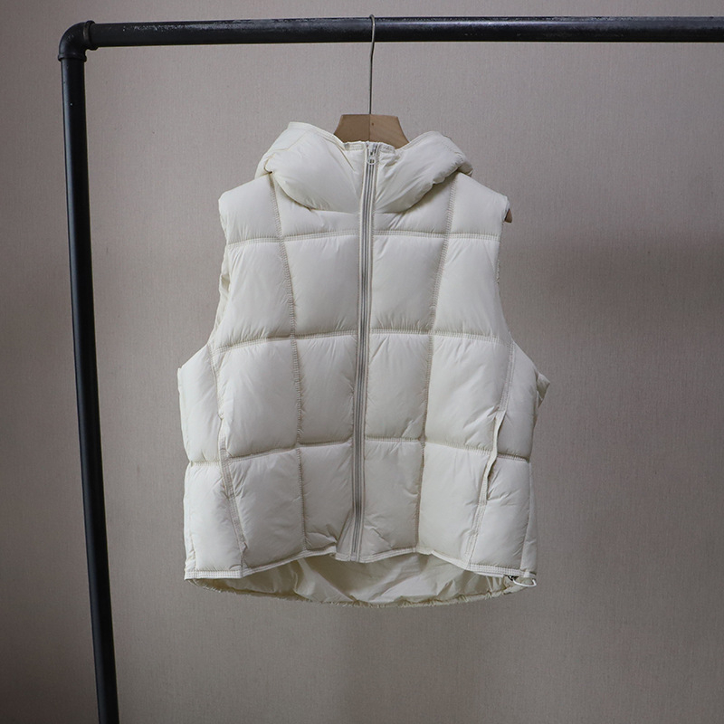 Dámska kapucňová vesta so zipsom, pravidelná dĺžka, voľný strih, polyesterová tkanina s výplňou polyester-bavlna