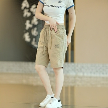 Pánske voľnočasové športové šortky, 70% polyester, tenká tkanina, mikroelastickosť, päťdĺžny strih