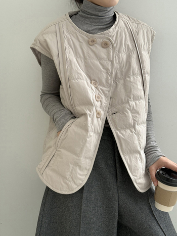 Yan Shuang 82633 Dámska vesta s perím z bielej kačky, Korejský štýl kardigánu, normálna dĺžka, kruhový výstrih, dvojradové zapínanie