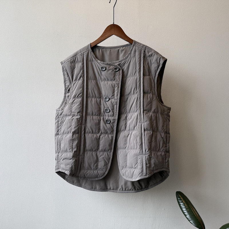 Yan Shuang 82633 Dámska vesta s perím z bielej kačky, Korejský štýl kardigánu, normálna dĺžka, kruhový výstrih, dvojradové zapínanie