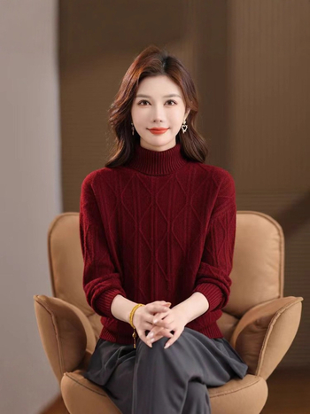 Voľný strih, sveter z vlny 95% a viac, s golierom, jacquard vzor, jeseň 2025