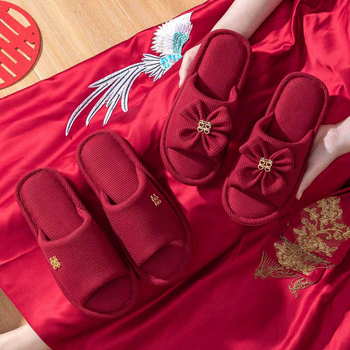 2-pár svadobných papučí pre páry, unisex, podrážka PVC, typ toe-loop, vrchnák z textilu, hrúbka podrážky 1.5–3.5 cm