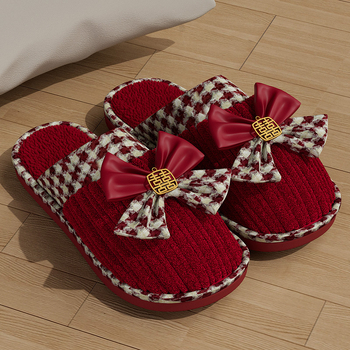 Svadobné papuče pre páry s dizajnom toe-loop, podrážka z PVC, hrubá podrážka, horný materiál textil, protišmykové