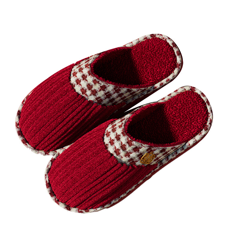 Svadobné papuče pre páry s dizajnom toe-loop, podrážka z PVC, hrubá podrážka, horný materiál textil, protišmykové