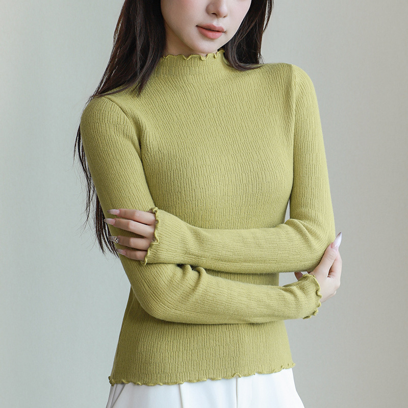 Naistele mõeldud poolkõrge kaelusega kampsun, pikad varrukad, paks fleece vooder, viskooskiud