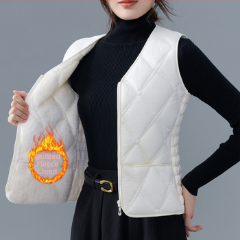 Dámska vesta z flísu a bavlny, úzky strih, V výstrih, vzory: diamantová mriežka a bodky, výplň polyestér, bežná dĺžka