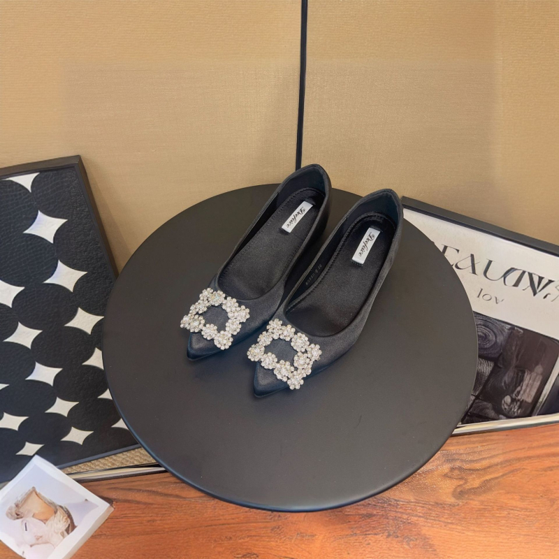 Dámske saténové topánky s ostrým nosom, 3–6 cm podpätok, gumová podrážka, Ultrafilm vložka