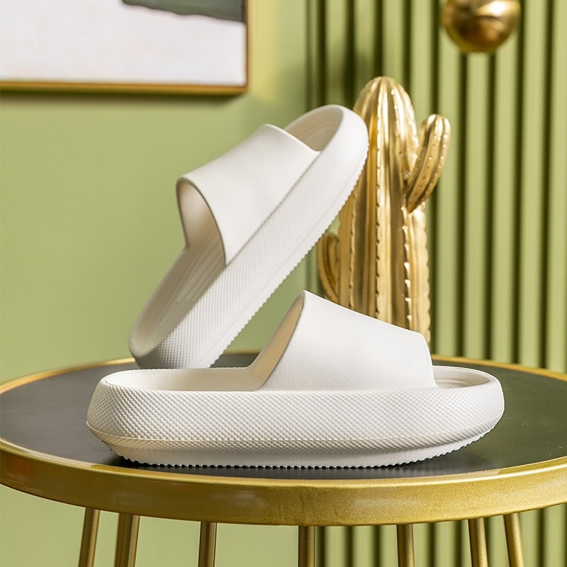 Unisex papuče zvyšujúce výšku s EVA hrubou podrážkou, dizajn s pásom medzi prstami, letné svadobné obutie