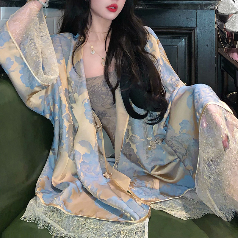 Dámsky cardigan kabát s čipkovaným jacquardom, polyesterový materiál, vzor rastlín, voľný strih, štvorcový golier