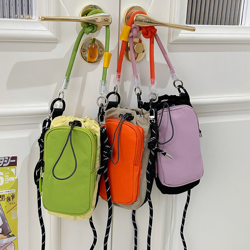 Geantă pentru telefon din nailon cu fermoar, crossbody vertical, curea simplă, buzunar interior pentru telefon