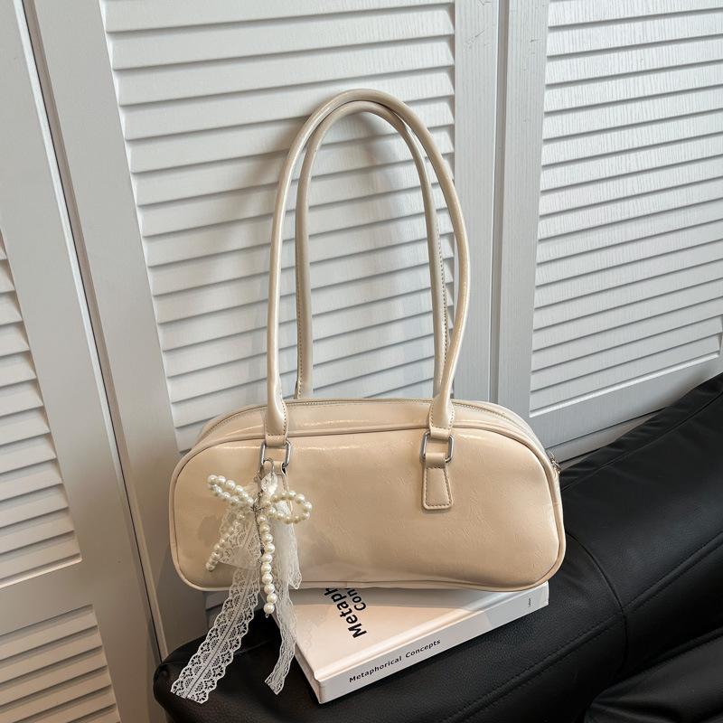 PU kabelka na rameno v baletnom štýle, horizontálny štvorcový tvar, zips, vnútorná kapsa na telefón, podšívka z polyesteru