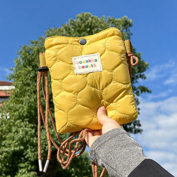 Geantă crossbody pentru femei, stil urban simplu, mătase, siluetă verticală pătrată, închidere magnetică, buzunar interior pentru telefon