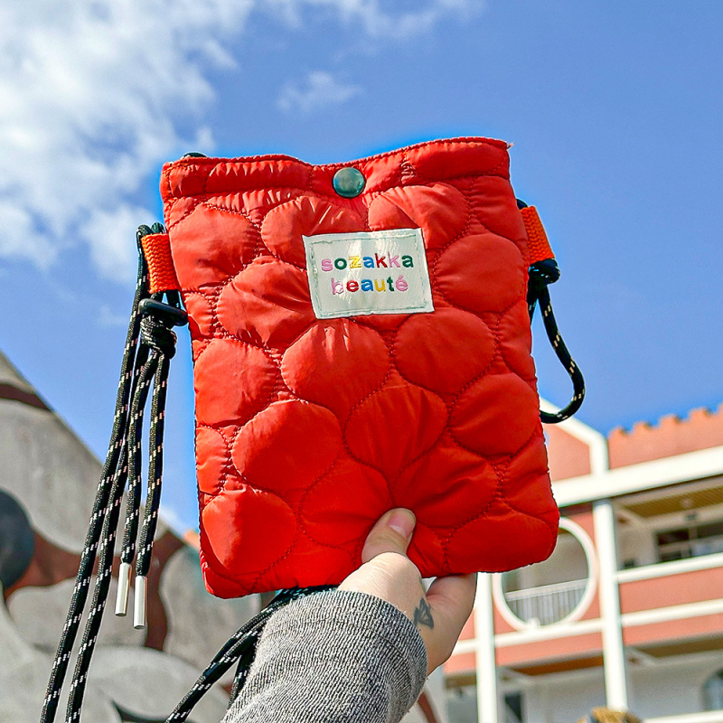 Geantă crossbody pentru femei, stil urban simplu, mătase, siluetă verticală pătrată, închidere magnetică, buzunar interior pentru telefon