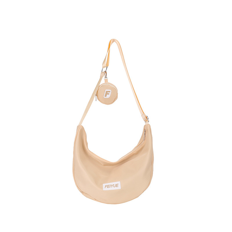 Geantă Dumpling din nailon pentru umăr — stil Dumpling, formă Dumpling, închidere cu fermoar, buzunar interior cu fermoar