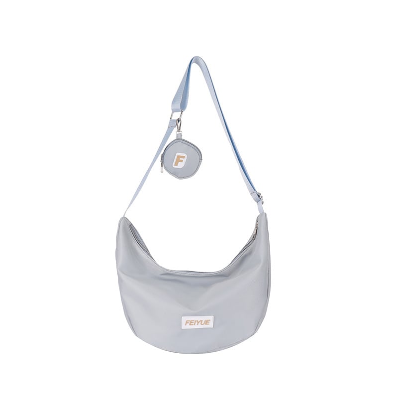 Geantă Dumpling din nailon pentru umăr — stil Dumpling, formă Dumpling, închidere cu fermoar, buzunar interior cu fermoar