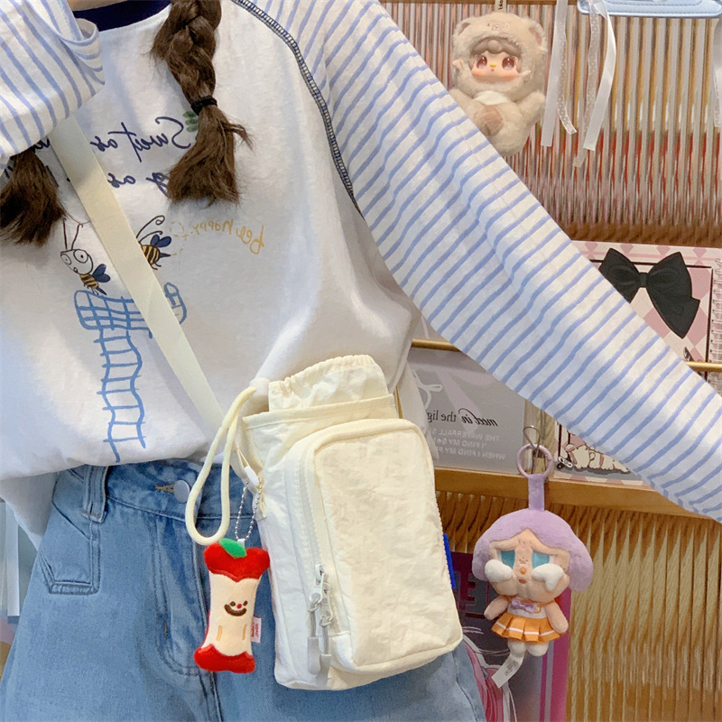 Nylonová cez rameno taška na telefón pre voľný čas a cestovanie, so zipsom a vnútornými priečinkami