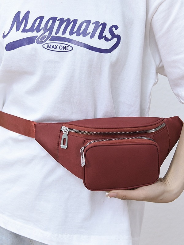 Pečių krepšys street trend stiliumi, nailonas, poliesterio įdaila, užtrauktuko uždarymas, trimatis išorinis krepšys