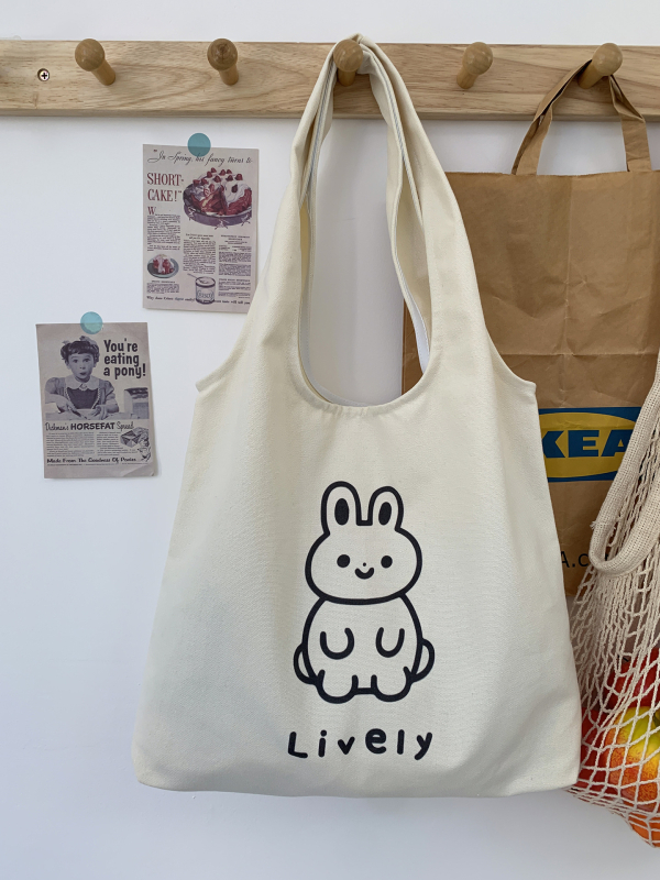 Plátená taška typu tote so štýlom detskej karikatúry, vestový tvar, otvorené ústa dizajn (Štýl: detská karikatúra; Materiál: plátno; Trend: tote taška; Tvar: vestový štýl; Otvorenie: otvorené ústa dizajn)