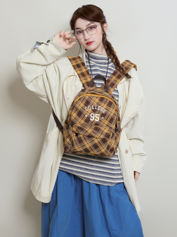 Rucsac din pânză – stil proaspăt și dulce, material: pânză, închidere cu fermoar, căptușeală poliester, buzunar ascuns cu fermoar, buzunar exterior tip patch