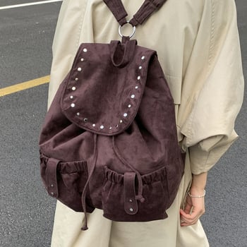 Rucsac dama din suede, stil retro, toamnă 2025, căptușeală din poliester, închidere cu clapă, buzunar interior cu fermoar și buzunar pentru telefon.